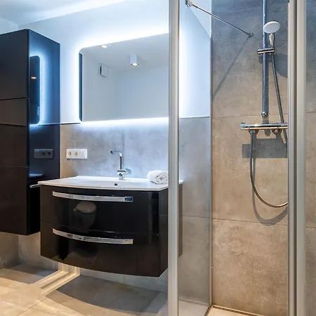 Zimmerei 4, Zentrale Lage, Erdgeschoss Mit Terrasse Apartment